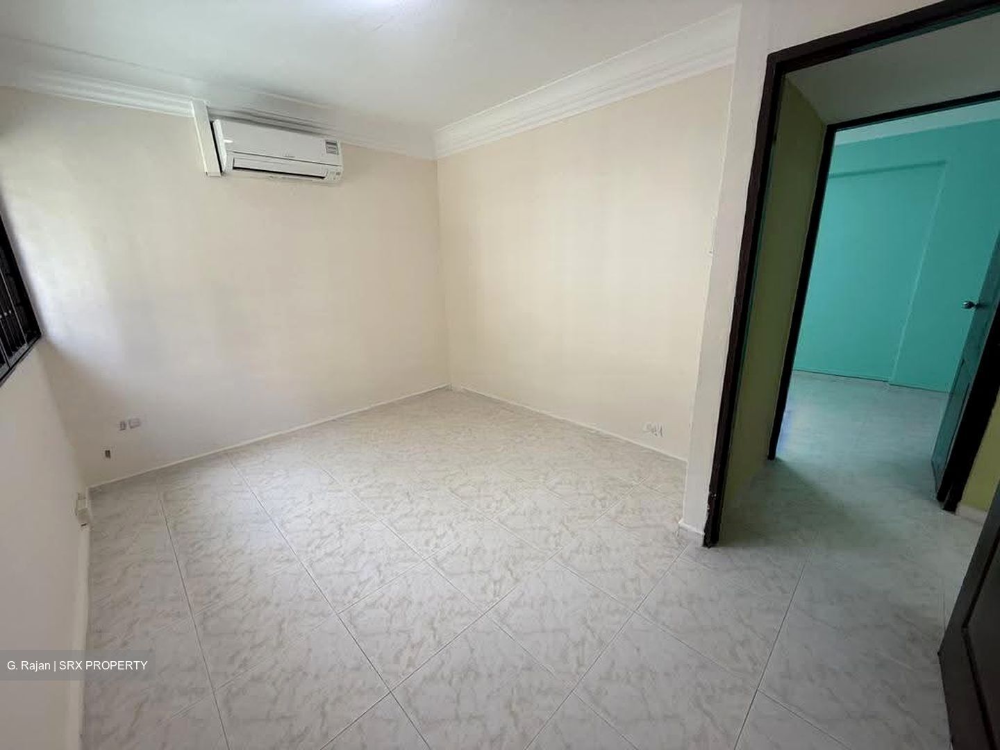 Hougang Avenue 1 (D19), Shop House #612799311